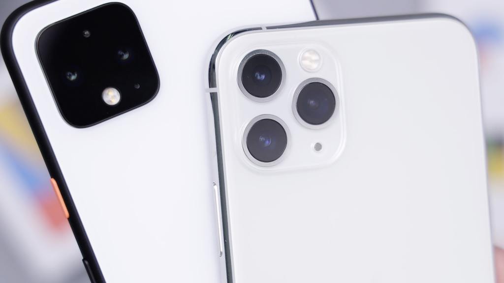 Hands On: Our Quick Verdict on the iPhone 11 & Pro Bundle